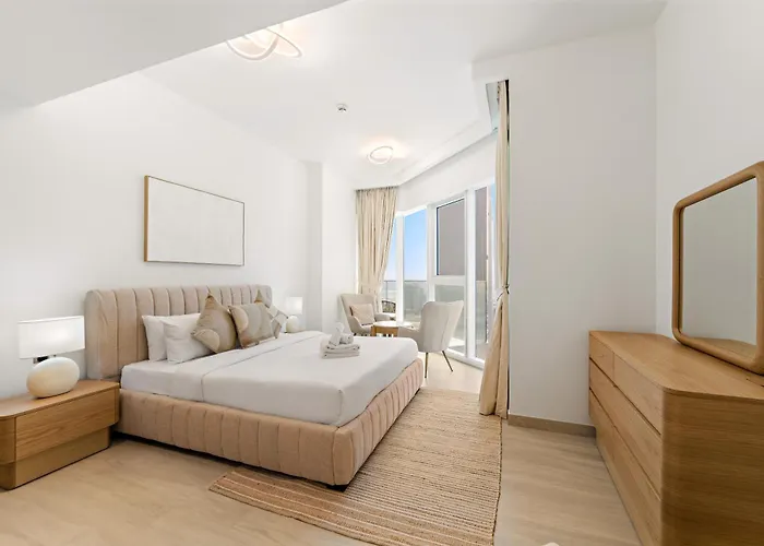 Stylish 1 Bedroom Apartment Close To Jbr Beach