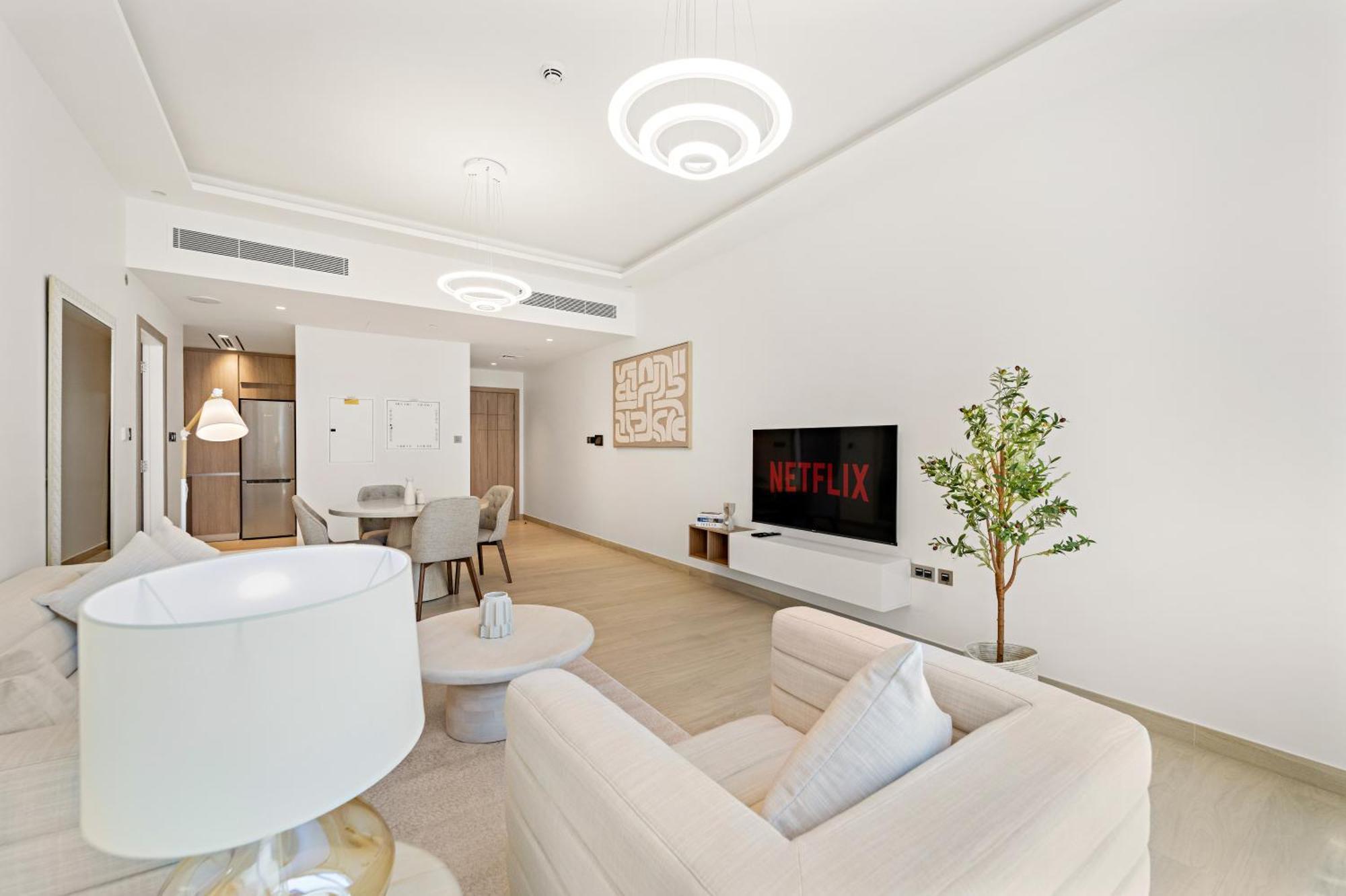 Stylish 1 Bedroom Close To Jbr Dubai