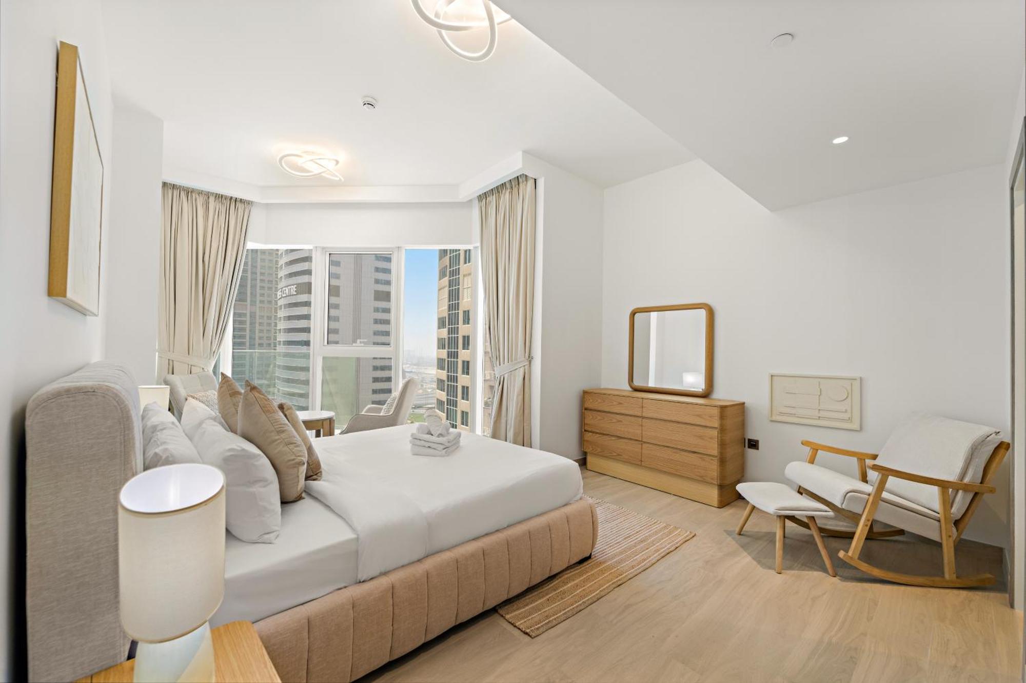 Stylish 1 Bedroom Close To Jbr Apartment