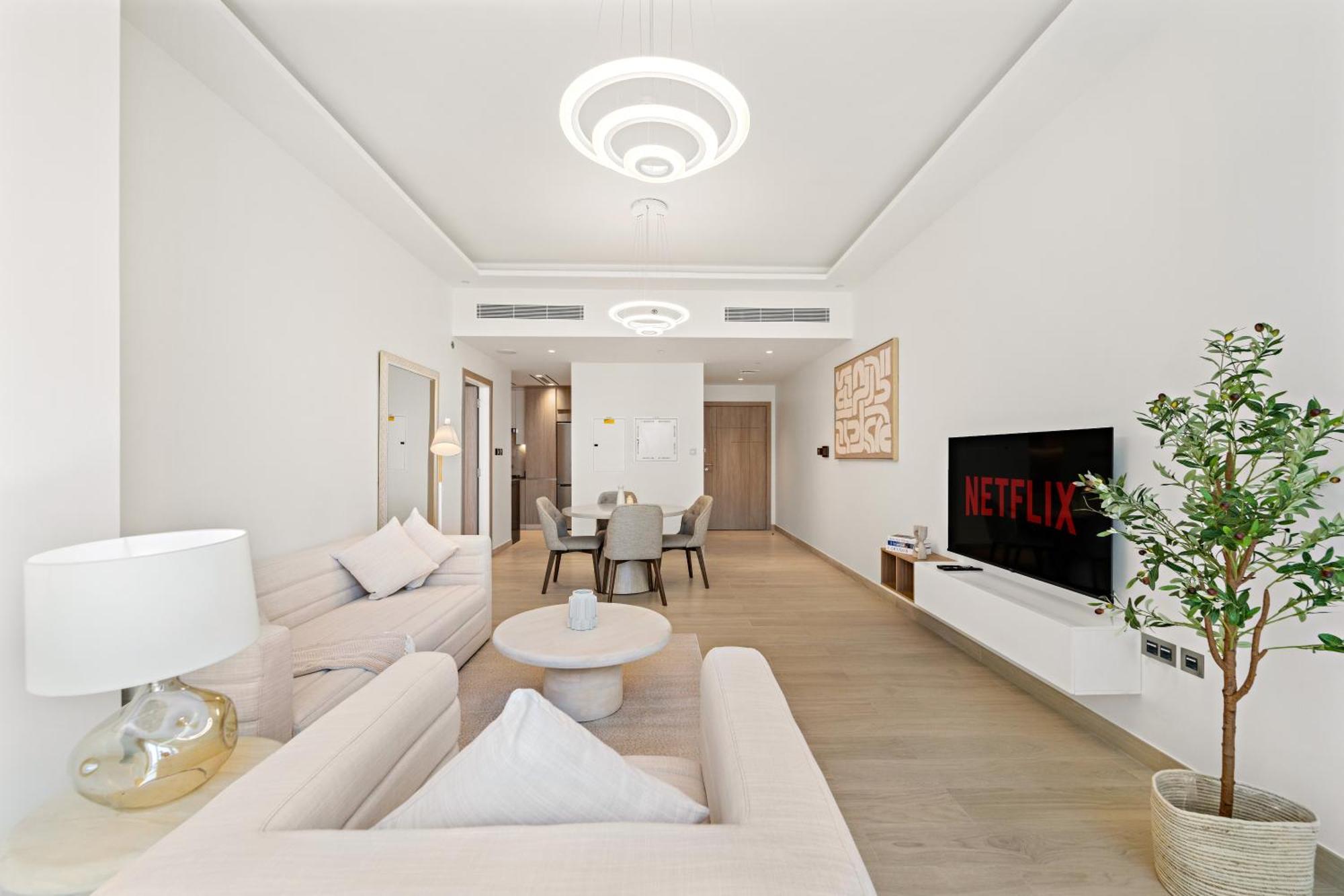 Stylish 1 Bedroom Close To Jbr